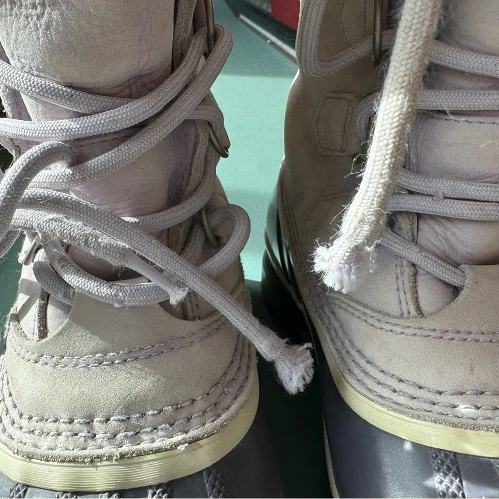 Sorel Caribou Light Purple Boots Waterproof Insulated Lace Up Women’s Size 8 - Picture 13 of 15